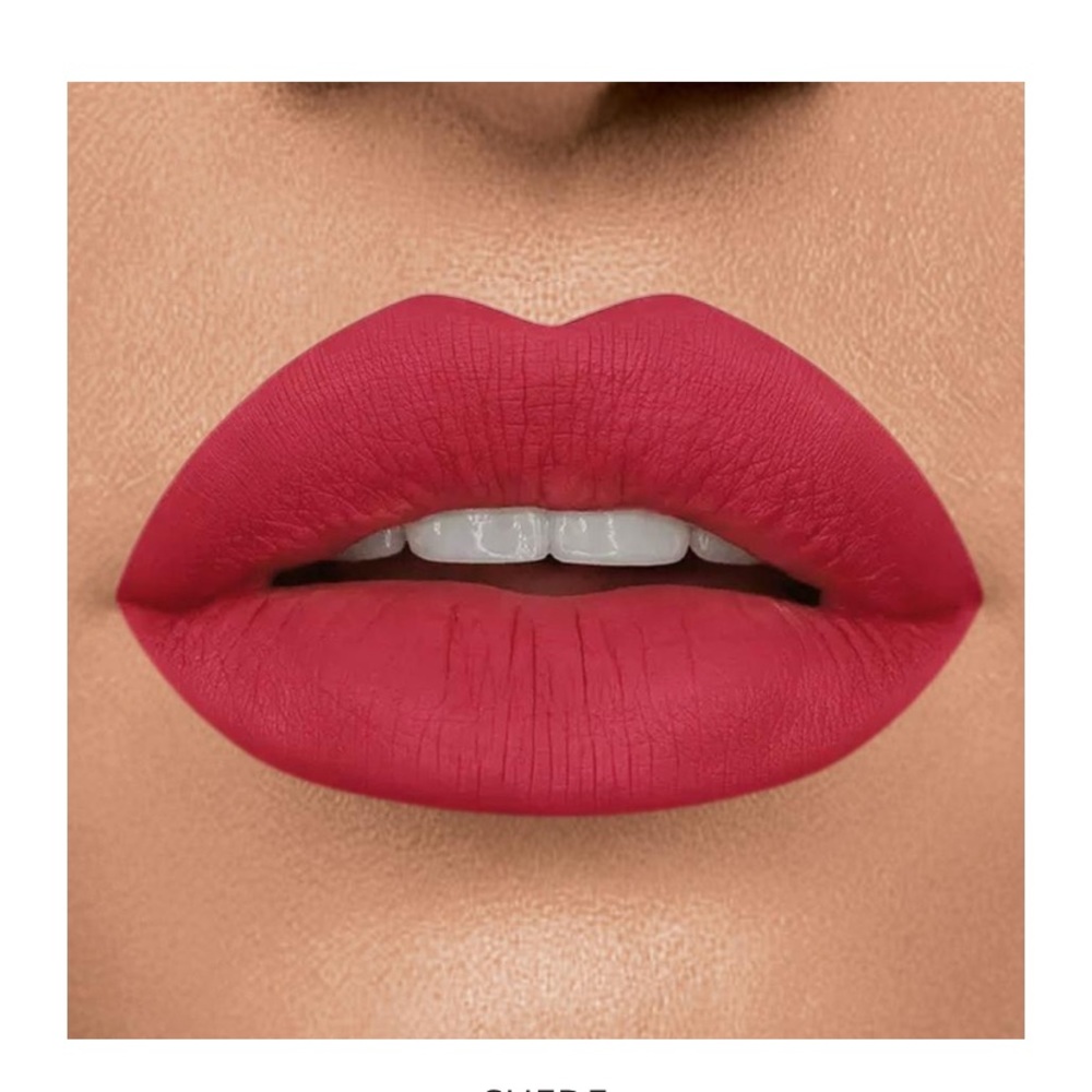 Meet your Posher, Catherine